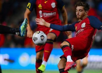 Erkek futbolunda ilk kez faal bir profesyonel oyuncudan ‘eşcinselim’ açıklaması