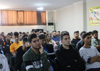 Gençlik paneli: Futbol turnuvası iktidara itirazıdır