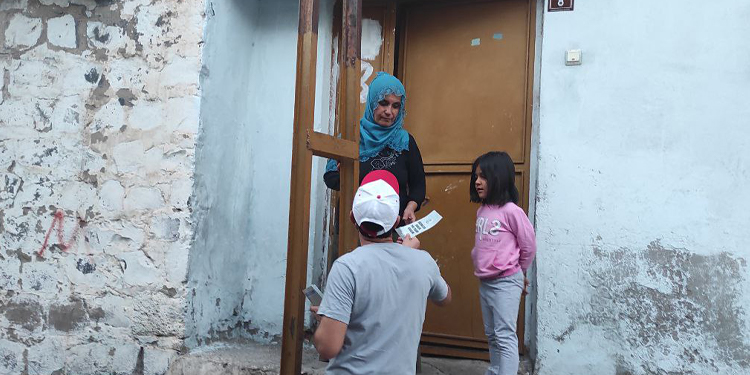HDP Gençlik Meclisi’nden bağımlılığa karşı broşür dağıtımı HDP Gençlik Meclisi’nden bağımlılığa karşı broşür dağıtımı
