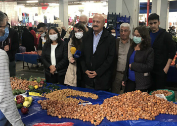 HDP pazar esnafı ve emeklilerle buluştu