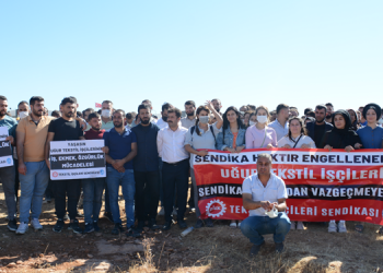 İşten çıkarılan 300 işçiye destek