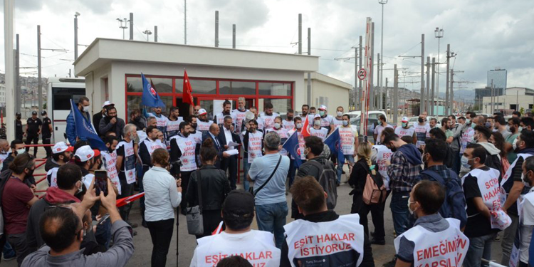 İzmir’de metro ve tramvay emekçileri 22 Ekim’de greve gidiyor İzmir’de metro ve tramvay emekçileri 22 Ekim’de greve gidiyor