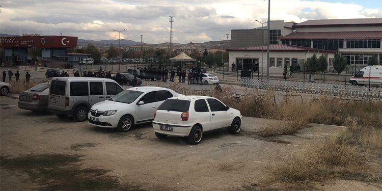 Kobanê Davası: Cezaevi savunma hazırlamaya uygun değil Kobanê Davası: Cezaevi savunma hazırlamaya uygun değil