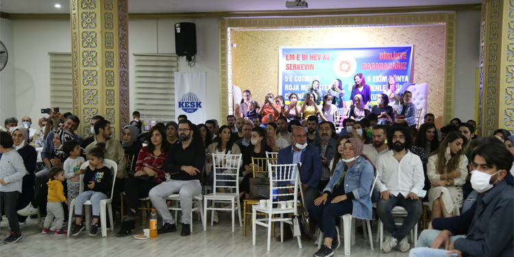 Mardin Eğitim-Sen’den öğretmenler günü etkinliği Mardin Eğitim-Sen’den öğretmenler günü etkinliği