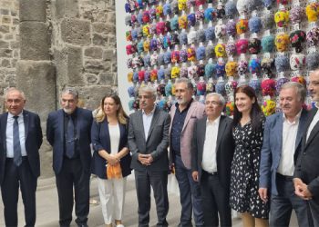 Sanatçı Güneştekin’in ‘Hafıza Odası’ sergisine yoğun ilgi