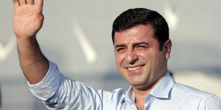 Türkiye’den Demirtaş için 3 Kasım’da ‘şartı tahliye’ mesajı Türkiye’den Demirtaş için 3 Kasım’da ‘şartı tahliye’ mesajı