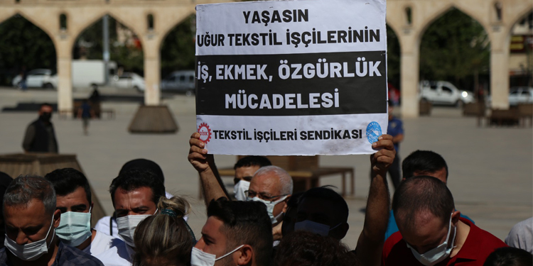 Uğur Tekstil işçileri fabrika yönetimi ile uzlaştı Uğur Tekstil işçileri fabrika yönetimi ile uzlaştı