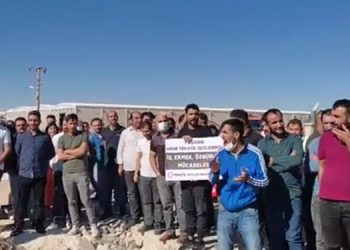 Uğur Tekstil işçilerinin açıklamasına jandarma engeli