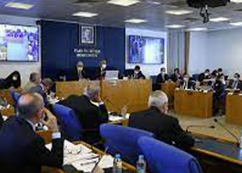 Vergi kanunlarına ilişkin kanun teklifi komisyonda kabul edildi