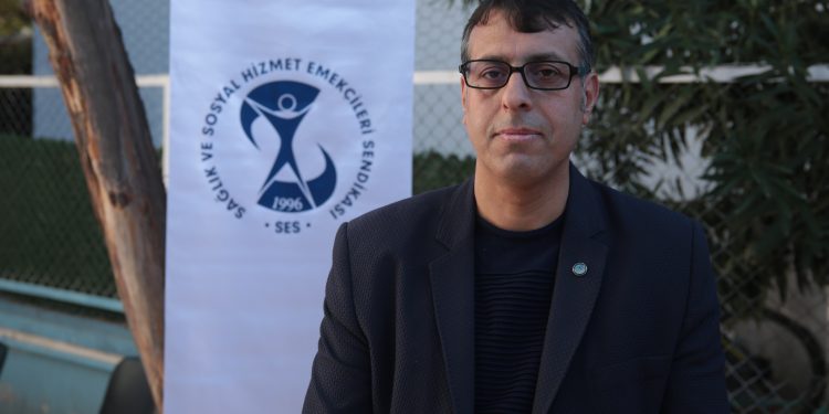 6 hekim günde 900 çocuğu muayene ediyor