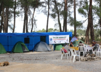 İkizköy gönüllüleri: Kar da yağsa direnişten vazgeçmeyeceğiz