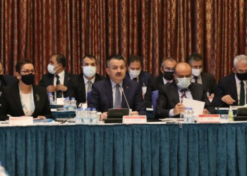 Tarım Bakanı’ndan ‘çiftçinin zararı yok’ savunması