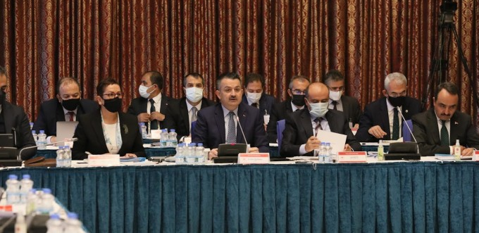 Tarım Bakanı’ndan ‘çiftçinin zararı yok’ savunması Tarım Bakanı’ndan ‘çiftçinin zararı yok’ savunması