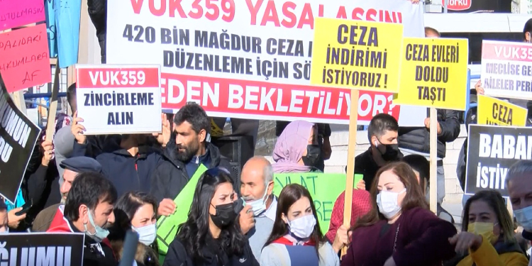 Koronavirüs izni sona eren mahkumlardan af talebi Koronavirüs izni sona eren mahkumlardan af talebi