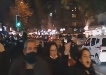 Çankaya’da ‘AKP istifa’ yürüyüşü Çankaya’da ‘AKP istifa’ yürüyüşü