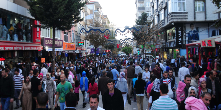 İstanbullular: AKP gidici, yeni yönetim eşit ve adil olmalı İstanbullular: AKP gidici, yeni yönetim eşit ve adil olmalı