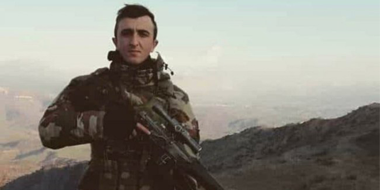 Asker ölümünü bakanlık yerine valilik duyurdu Asker ölümünü bakanlık yerine valilik duyurdu