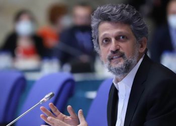 Bütçe görüşmeleri: Yurttaşlar faturayı sandıkta kesecek