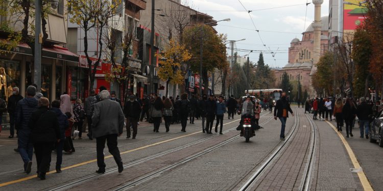 Esnaf isyanda: Bugün sattığımızı yarın yerine koyamıyoruz Esnaf isyanda: Bugün sattığımızı yarın yerine koyamıyoruz