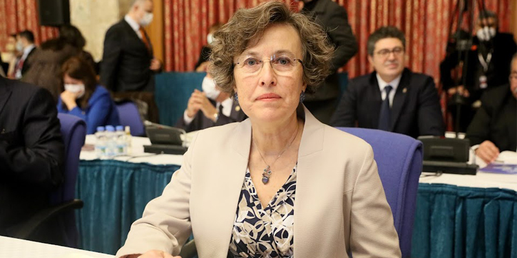 Kerestecioğlu, Soylu’ya kadın cinayetleri üzerinden yüklendi Kerestecioğlu, Soylu’ya kadın cinayetleri üzerinden yüklendi