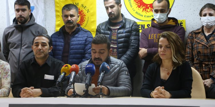 KESK 4 bölgede miting düzenleyecek: Herkes sesini duyursun KESK 4 bölgede miting düzenleyecek: Herkes sesini duyursun