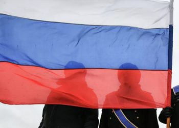 Rusya, Ukrayna ordusuna hizmet eden liman altyapı tesisleri ile gemileri vurmaya devam ediyor