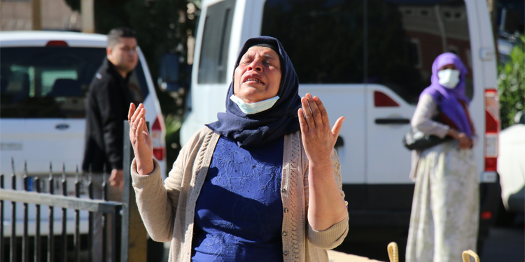 Şenyaşar ailesi: Katliamı iktidarın gölgesine sığınarak kapatamazsınız Şenyaşar ailesi: Katliamı iktidarın gölgesine sığınarak kapatamazsınız