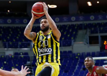 Türkiye Basketbol Federasyonu, salonlara yüzde 100 kapasite ile seyirci alınmasına karar verdi