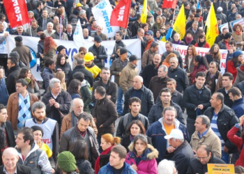 KESK toplumsal cinsiyete dayalı bütçe için meydanlara çıkıyor