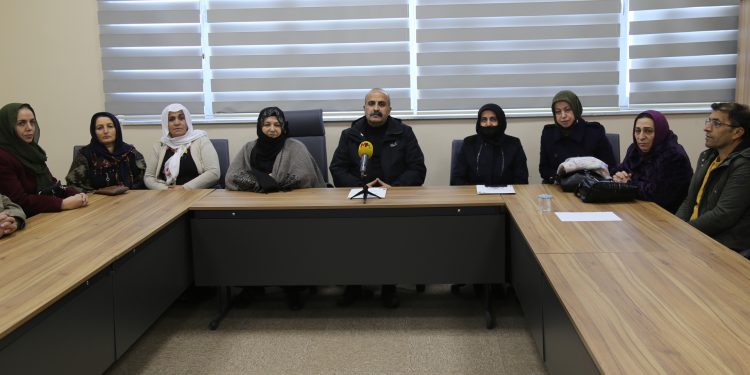 Adalet Nöbeti 16’ncı gününde: Hasta tutuklular serbest bırakılsın