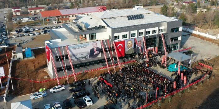 AKP’li Ünal’a ‘niye kimse gelmedi’ tepkisi: Gübreye yüzde 500 zam geldi AKP’li Ünal’a ‘niye kimse gelmedi’ tepkisi: Gübreye yüzde 500 zam geldi