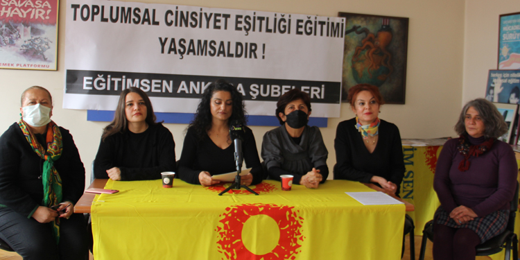 Eğitim Sen: Müfredat cinsiyet eşitliği perspektifiyle düzenlenmeli Eğitim Sen: Müfredat cinsiyet eşitliği perspektifiyle düzenlenmeli