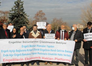 Engelliler Meclis önünde: 10 bin atama yapılmalı