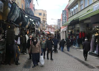 İzmirliler: Sorunlar iktidarın değişmesiyle çözülür