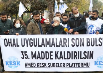 KESK üyeleri: ‘KHK zulmü son bulsun’