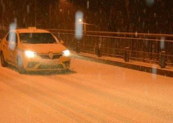 AKOM’dan İstanbul için kar uyarısı: 4-5 gün sürecek