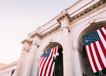 Beyaz Saray: Ukrayna’daki vatandaşlarımıza ülkeyi terk etmelerini söylüyoruz