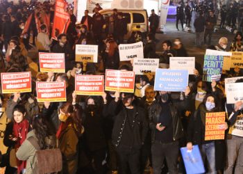 Boğaziçili öğrenciler: Tutsaklar için özgürlük talebimizi haykırıyoruz