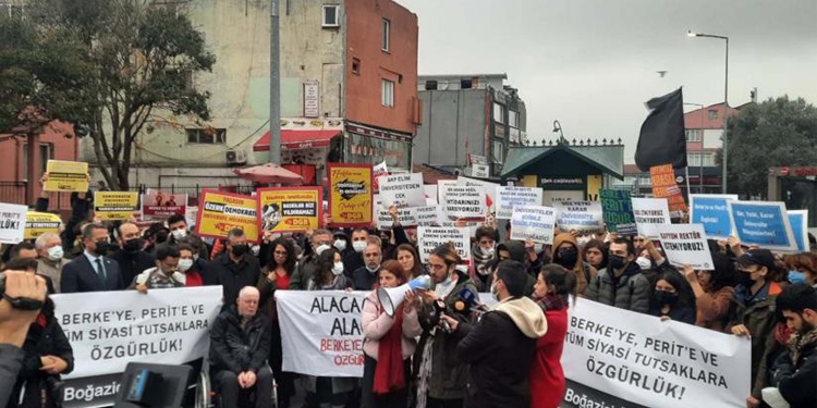 Boğaziçili öğrencilerin duruşması başladı Boğaziçili öğrencilerin duruşması başladı