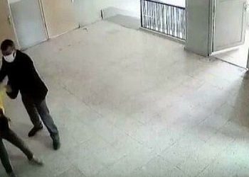 Dayakçı öğretmene yeni görev: Memur olarak göreve başlayacak