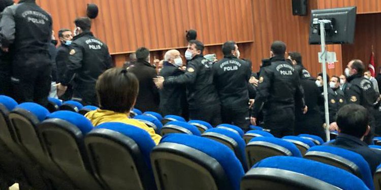 Dedeoğulları’nın yakınlarından 3 kişi gözaltına alındı