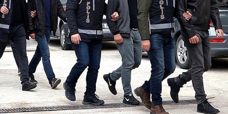 Silopi’de gözaltındaki 9 kişi serbest bırakıldı Silopi’de gözaltındaki 9 kişi serbest bırakıldı