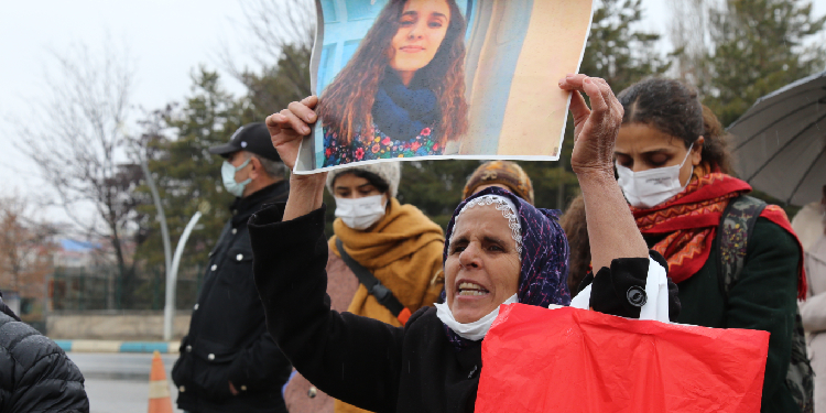 Gülistan Doku soruşturmasında yeni adım: Sonel’in korumasının taşınmazları da mercek altında Gülistan Doku soruşturmasında yeni adım: Sonel’in korumasının taşınmazları da mercek altında