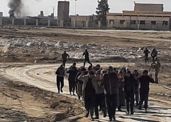 Hesekê’de 300 DAİŞ’li teslim oldu