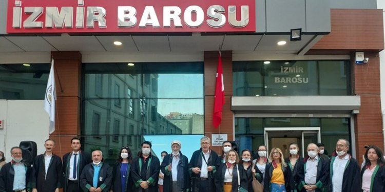 İzmir Barosu, Mahkeme Başkanı’nı HSK’ya şikayet etti İzmir Barosu, Mahkeme Başkanı’nı HSK’ya şikayet etti