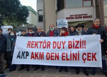 İzmir’deki sanatçılar: AKP, AKM’den elini çek!
