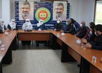 İzmir’den Adalet Nöbeti’ne destek: Tutuklular serbest bırakılsın