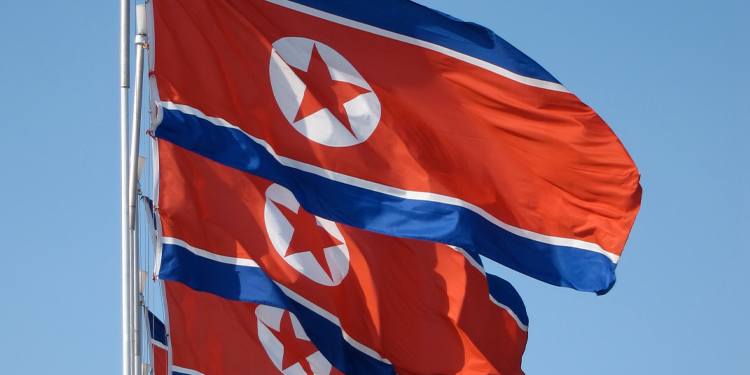 Kore Demokratik Halk Cumhuriyeti’nden tren üzerinde balistik füze denemesi Kore Demokratik Halk Cumhuriyeti’nden tren üzerinde balistik füze denemesi