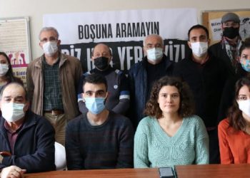 Öğrenciler polis baskısına tepki gösterdi