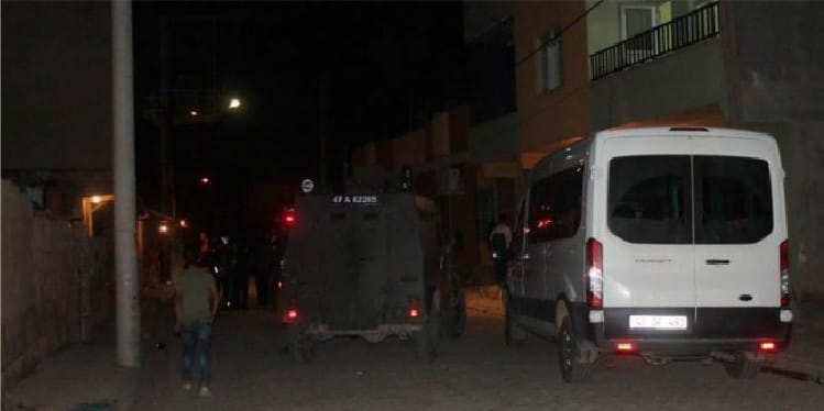 Öğretmeni öldüren polise 24 taksitle 10 bin TL ceza çok görüldü Öğretmeni öldüren polise 24 taksitle 10 bin TL ceza çok görüldü